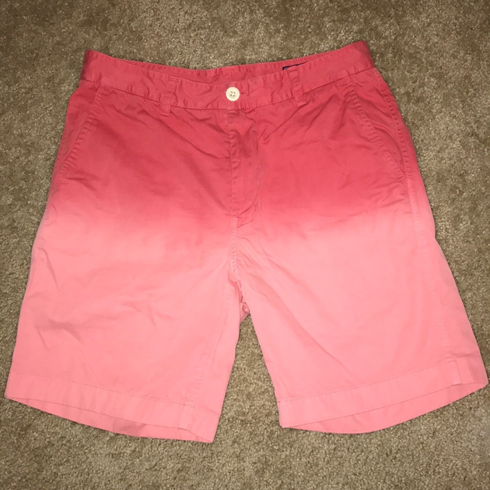 Vineyard Vines shorts