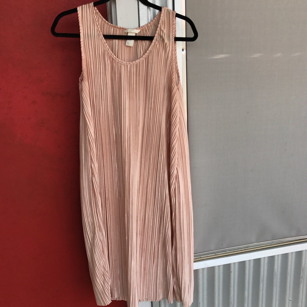 pink pleated v-neck dress from h&m