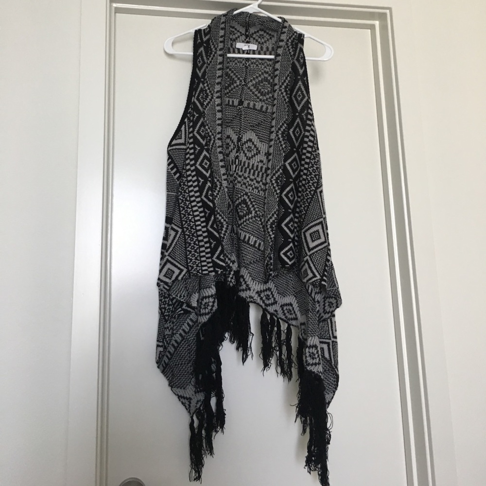 Jack Tribal Knit Vest
