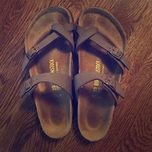 Gently used women's Birkenstock