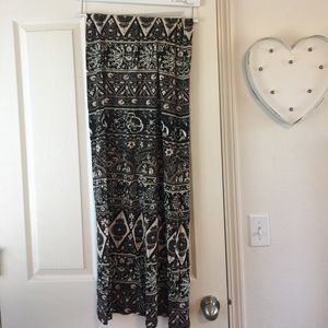 Billabong High waisted maxi skirt