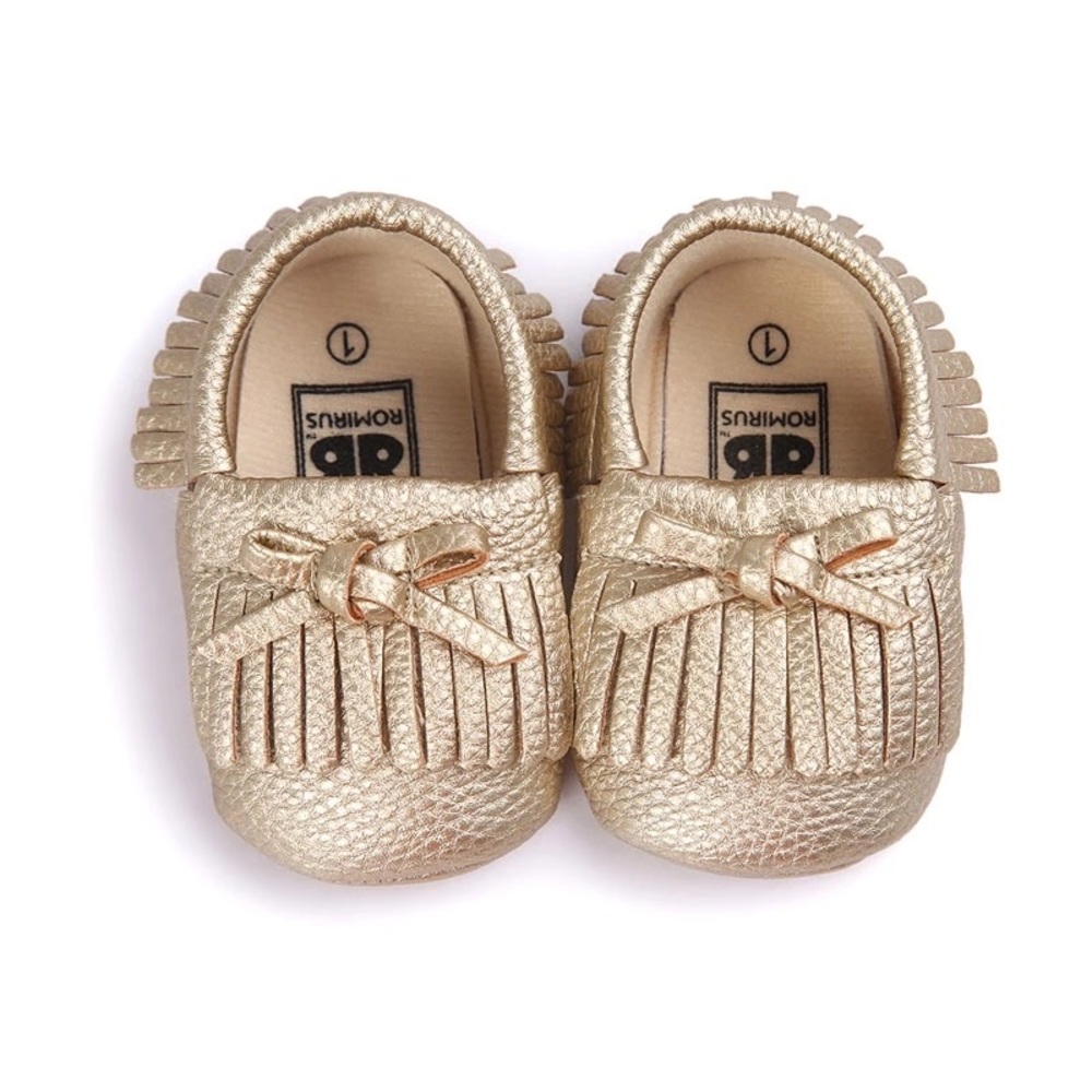 Baby moccasins NEW! Compare to Freshly Picked Mocs