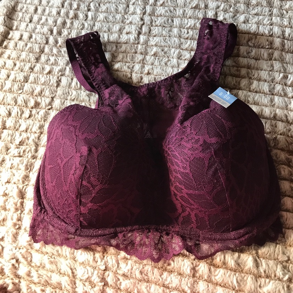 BNWT VS Bralette lace push-up Size: S-DD