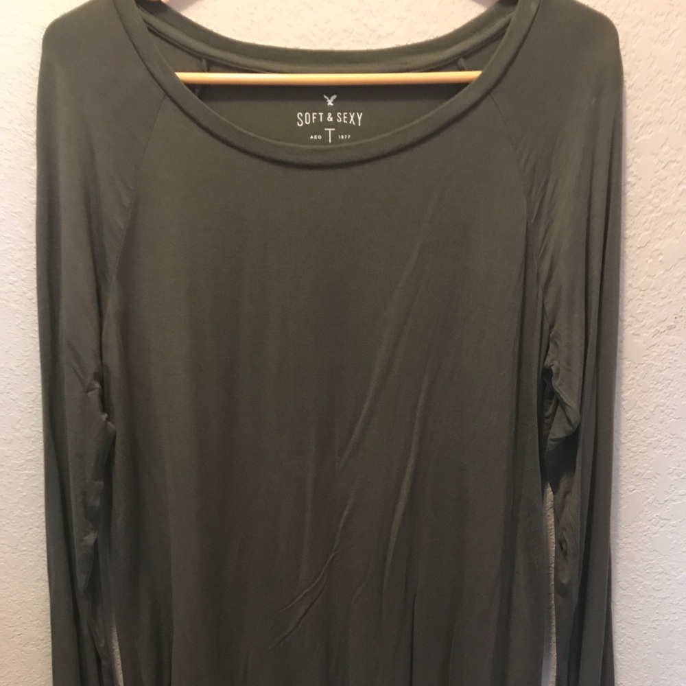 American Eagle top soft n sexy