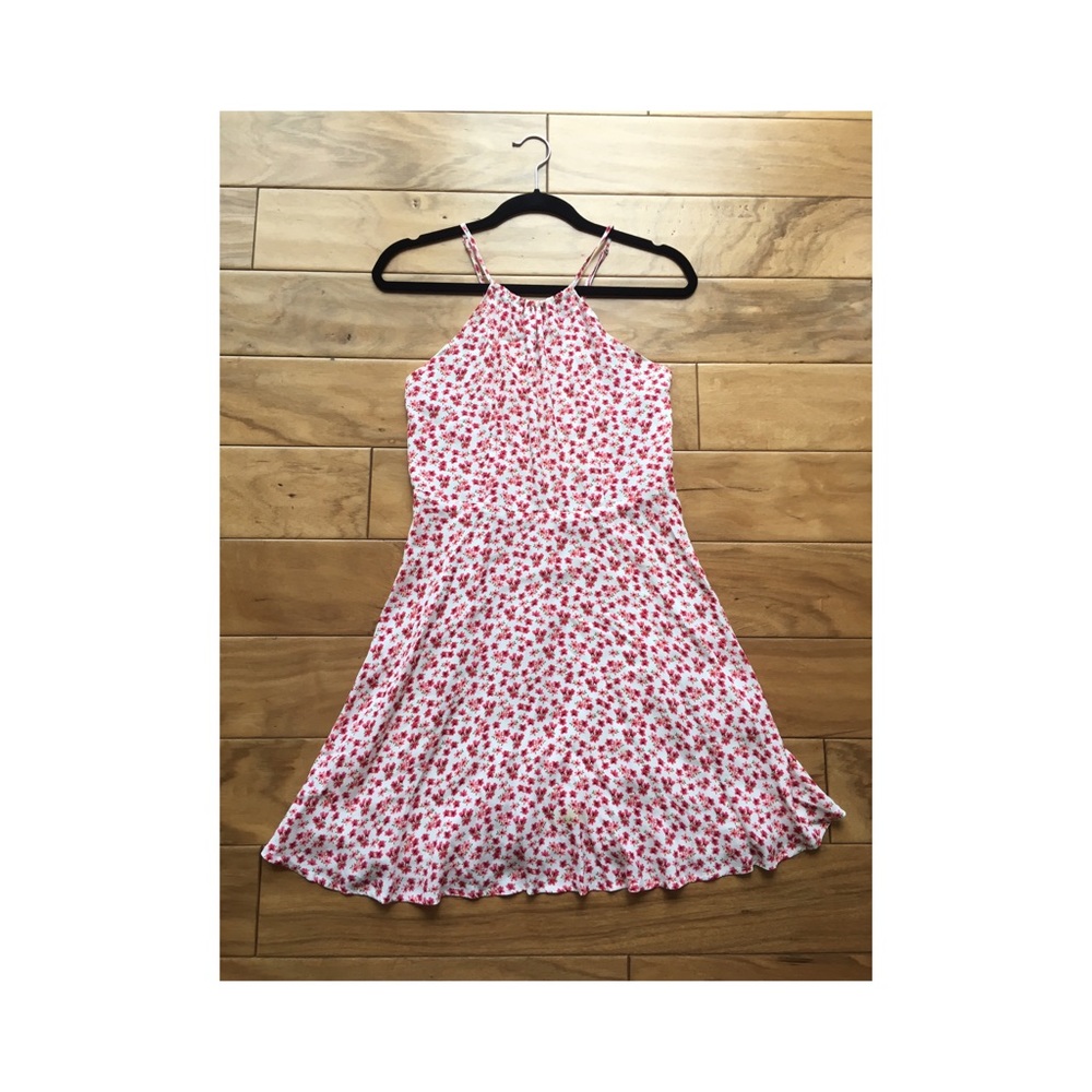 Pretty flowery summer dress