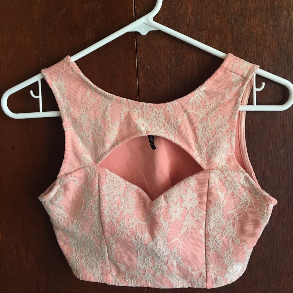 Pink and white laces crop top