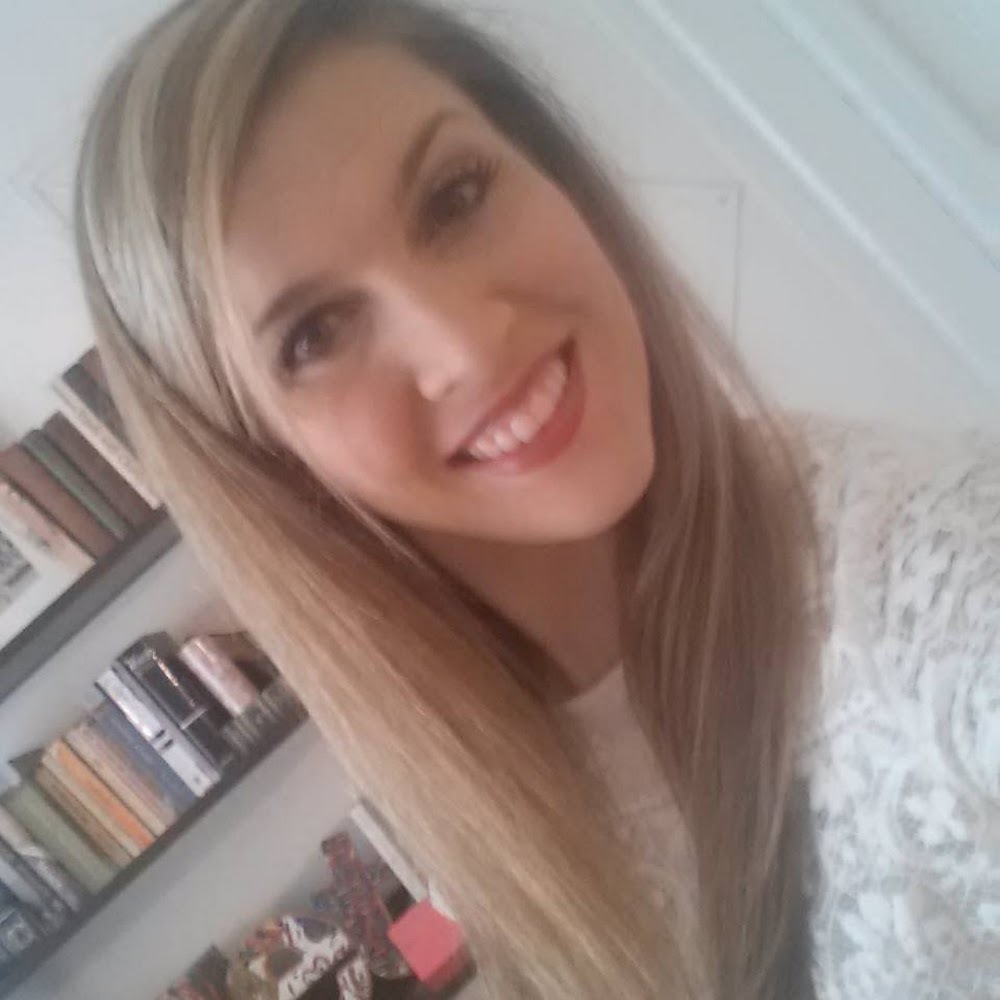 Meet your Posher, Elisa