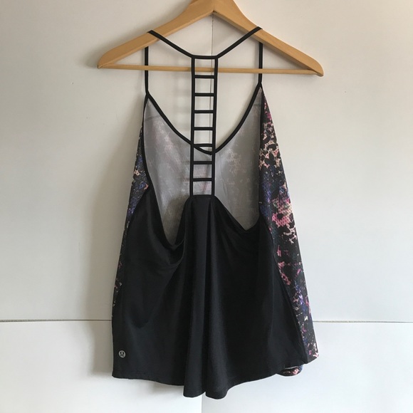 RARE LULULEMON “Motion multi” Ladder Singlet Size 10 - Picture 3 of 4