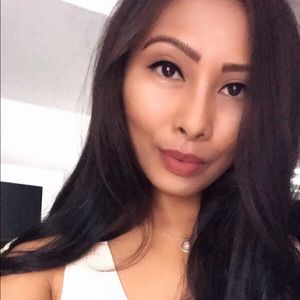 Meet your Posher, Camille