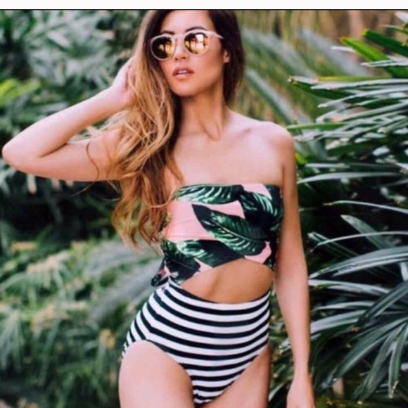 Retro Green Leaf One Piece - Picture 2 of 10