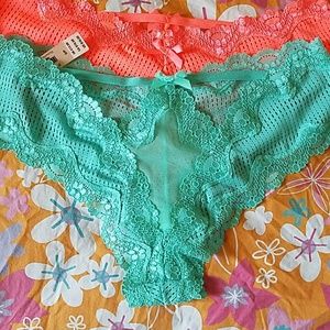 Victoria's Secret Intimates & Sleepwear - 6 Victoria Secret panties size S Victoria's Secret Intimates & Sleepwear - 6 Victoria Secret panties size S