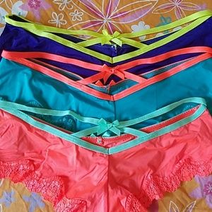 Victoria's Secret Intimates & Sleepwear - 6 Victoria Secret panties size S Victoria's Secret Intimates & Sleepwear - 6 Victoria Secret panties size S