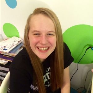 Meet your Posher, Brooke