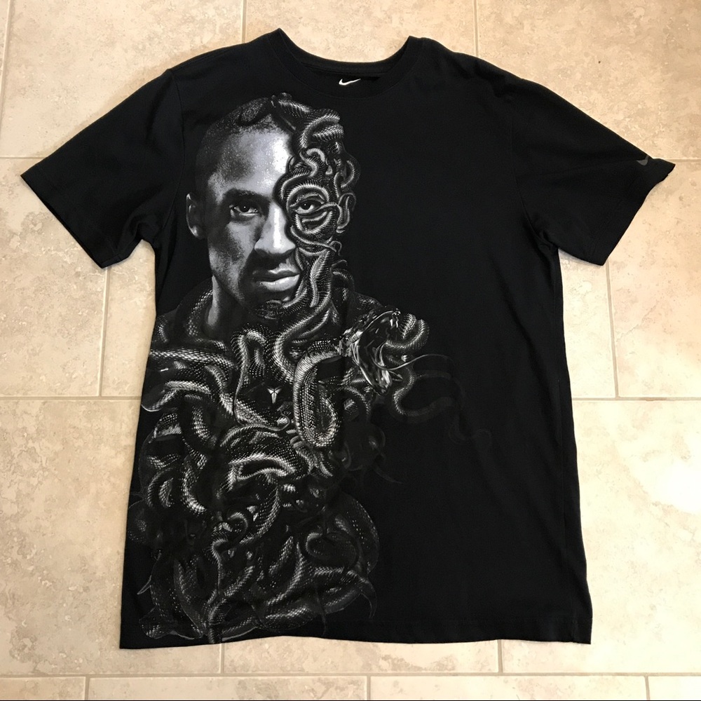Nike Kobe Bryant Shirt Men's Med
