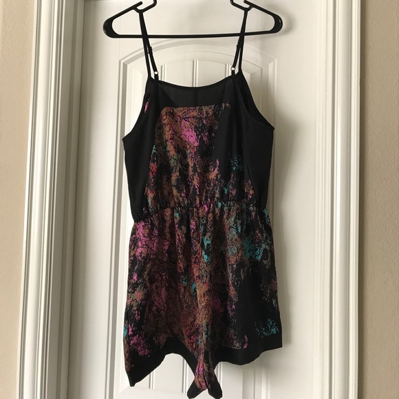 Moon romper - Picture 2 of 3