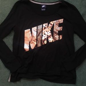 Nike long sleeve shirt
