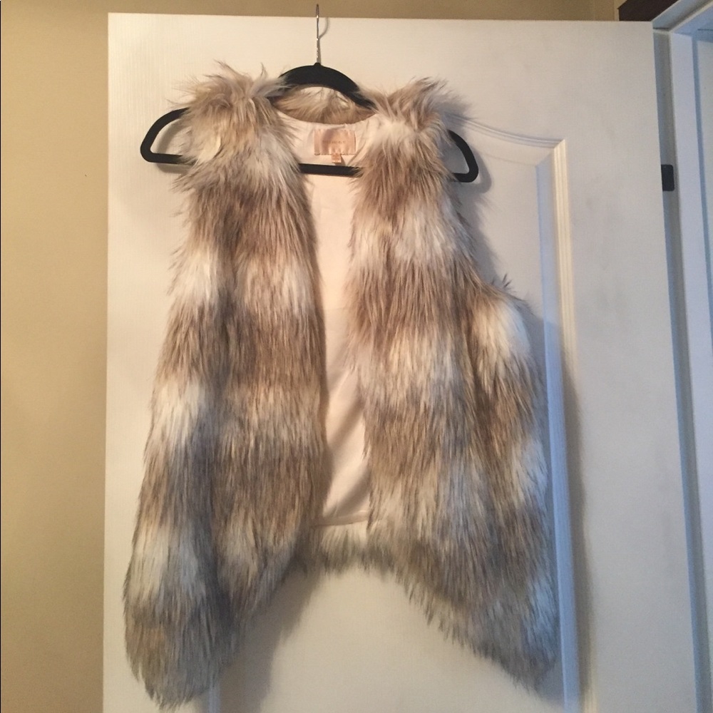 Faux fur vest