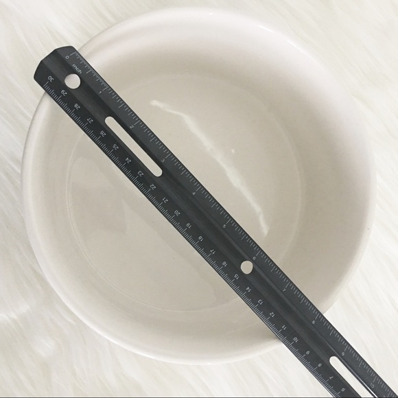 Rae Dunn "Devour" dog bowl *Brand new with no tags - Picture 4 of 4