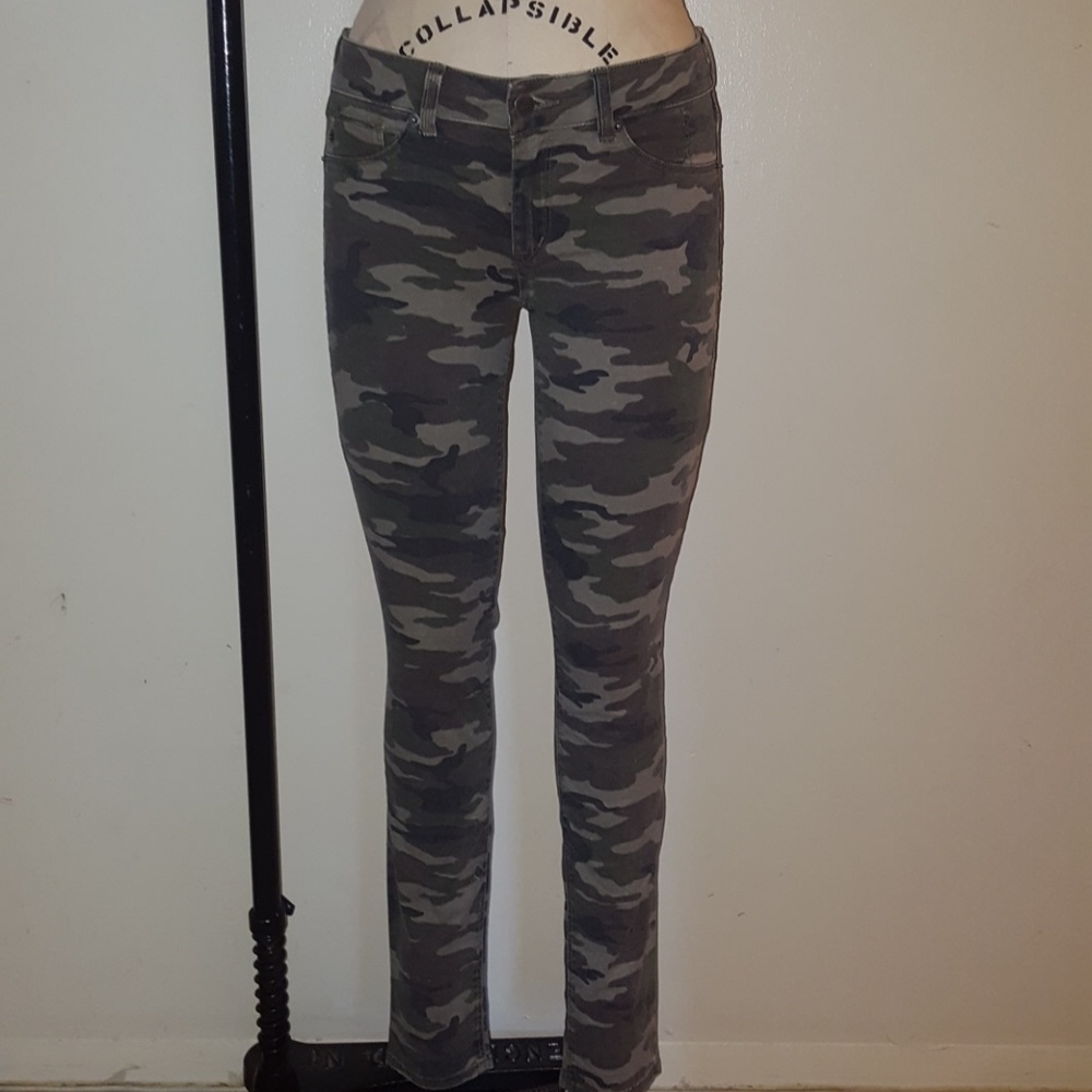 KENNETH COLE Jeans 27