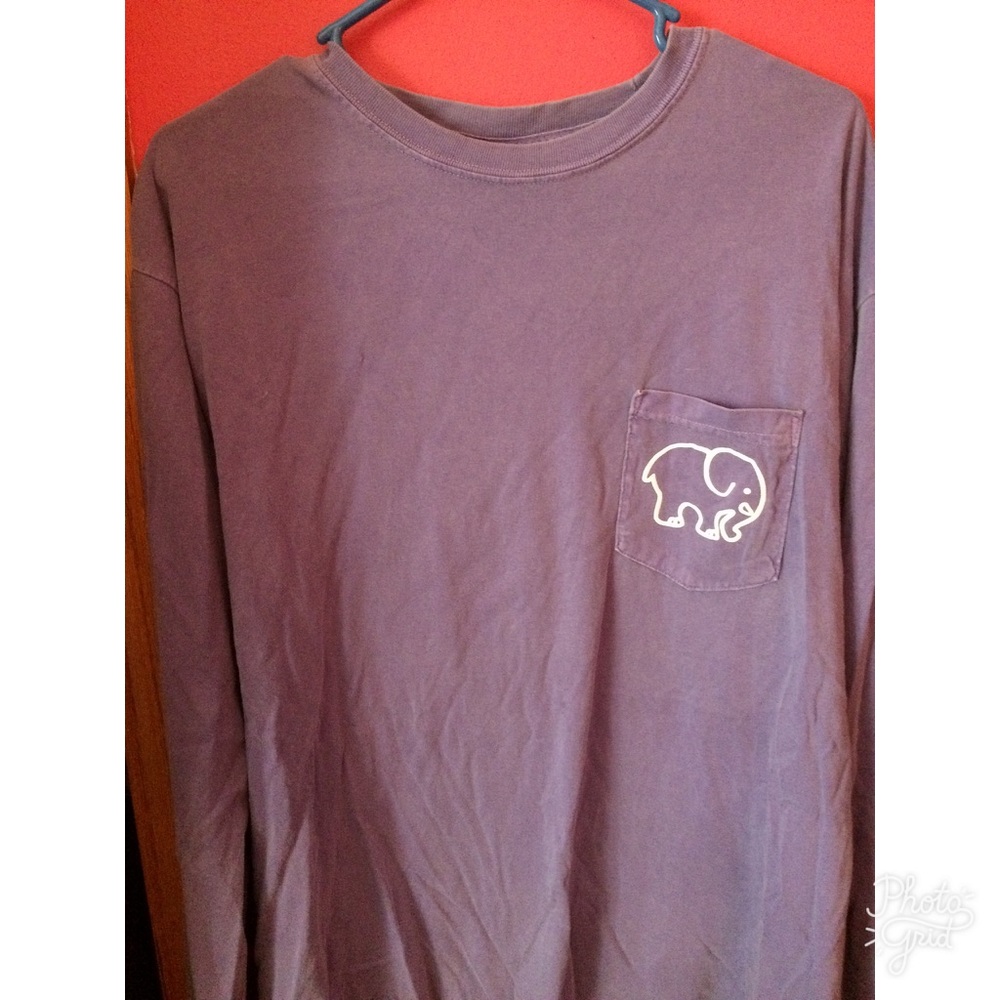 Ivory Ella light purple large long sleeve tee