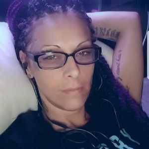 Meet your Posher, Lacy