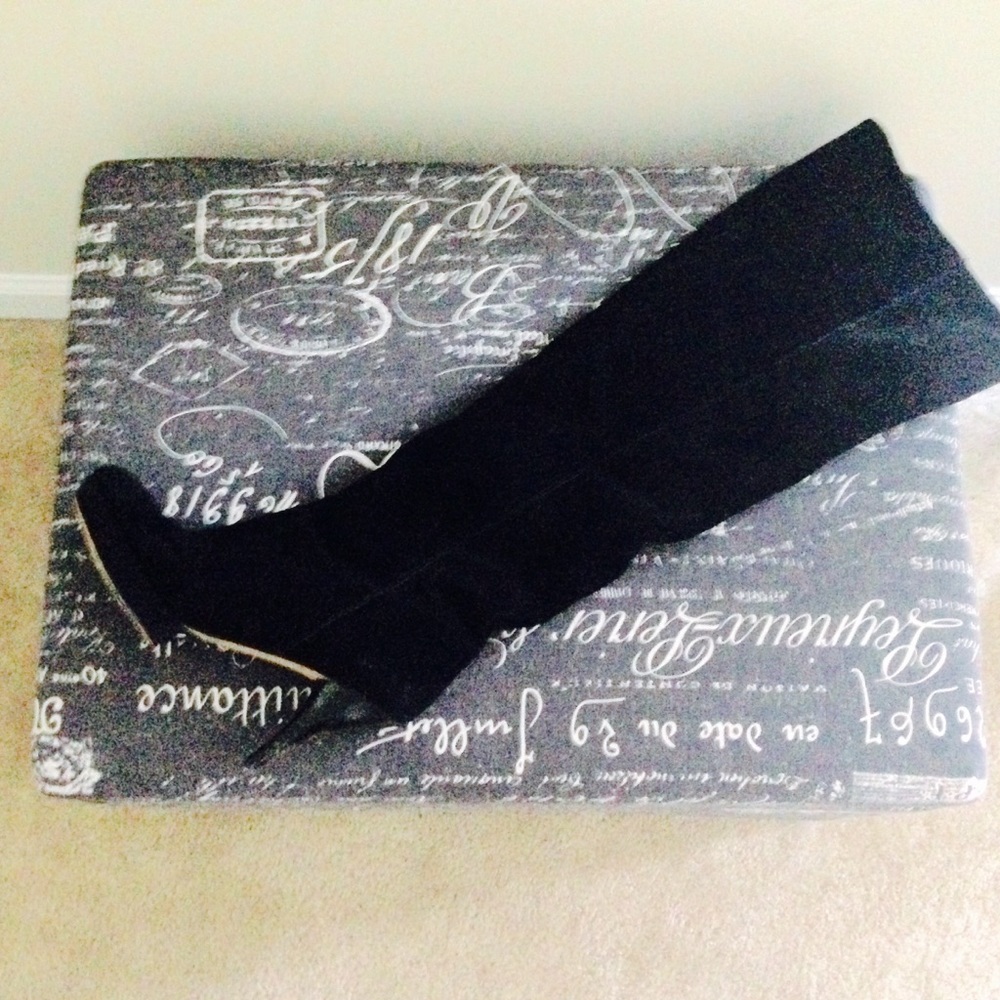 Black suede boots.