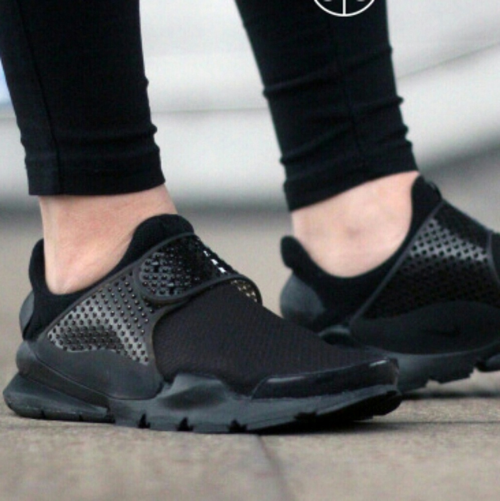 Nike Sock Dart