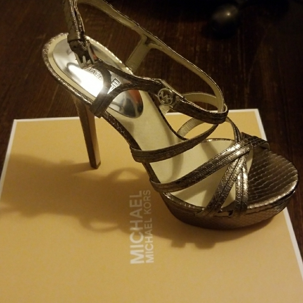 Michael Kors Cicely platform heels