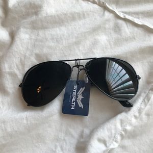 BRAND NEW ALL BLACK AVIATORS