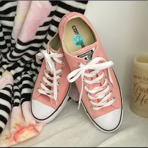 Converse Chuck Taylor All Star Classic Pink