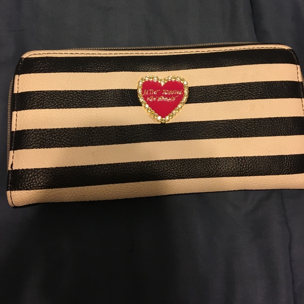 Betsy Johnson wallet/wristlet