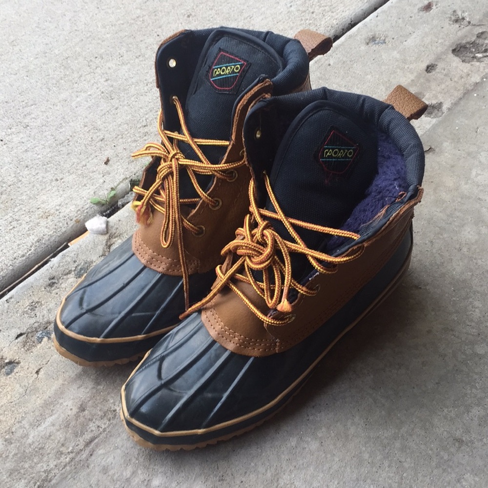 Duck boots