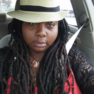 Meet your Posher, Wallica