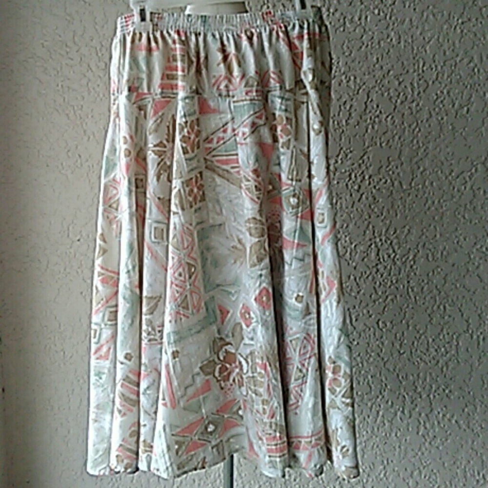 Giovelli maxi skirt size L