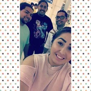 Meet your Posher, Ivette