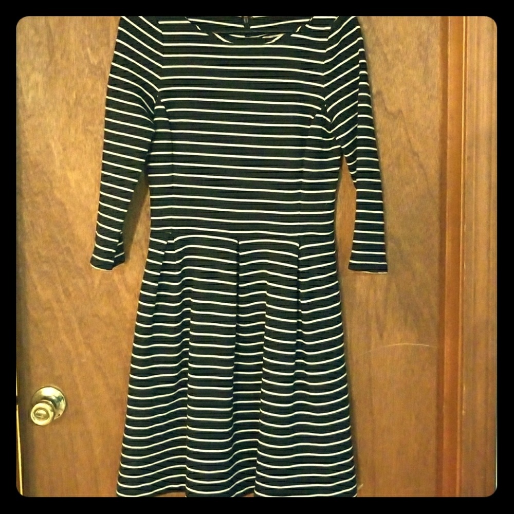 Banana Republic size 4 dress