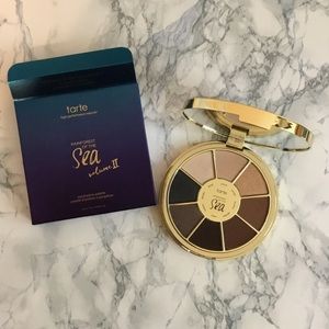 FLASH SALE ⚡️ Tarte Rainforest of the Sea Palette