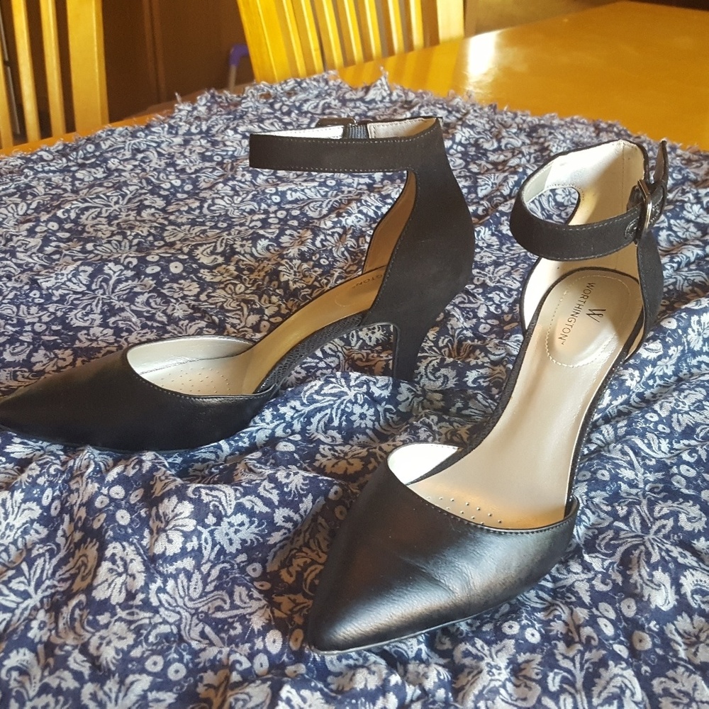 Worthington Skinny Black Heels