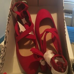 BRAND NEW. Red lace up flats. 7.