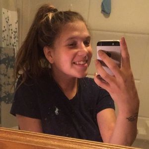 Meet your Posher, Kara