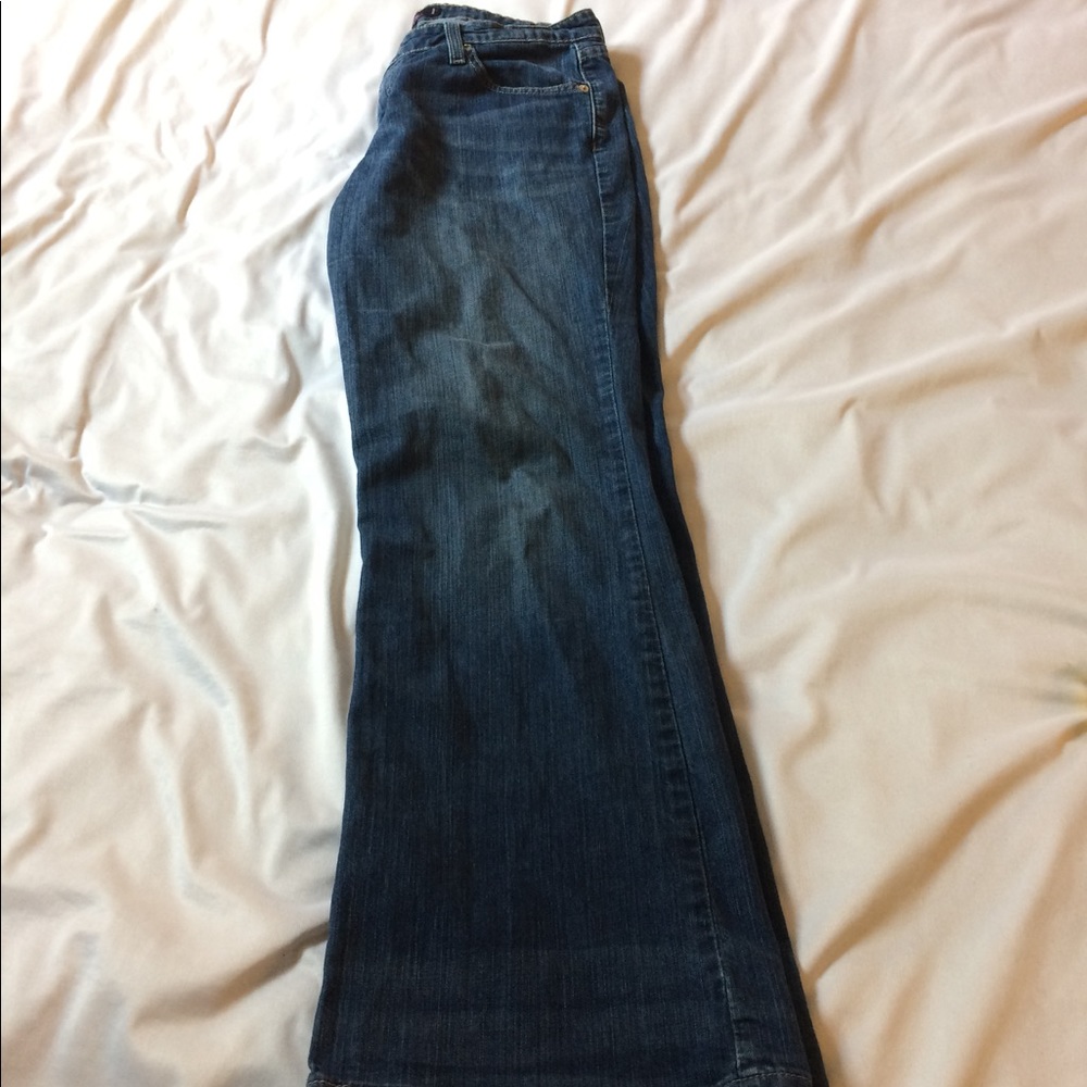 Super low Levi's 518