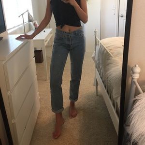 Brandy Mellville mom jeans!