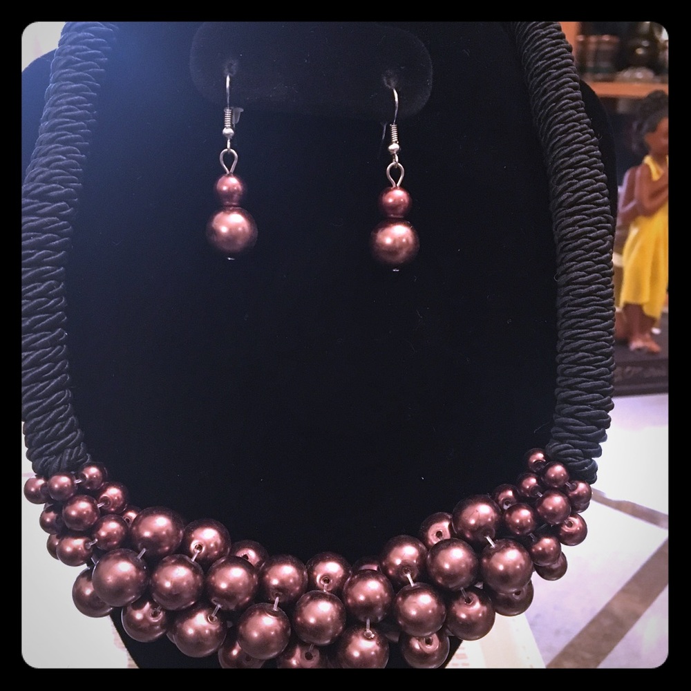 Chocolate pearl set w/ black rope necklace