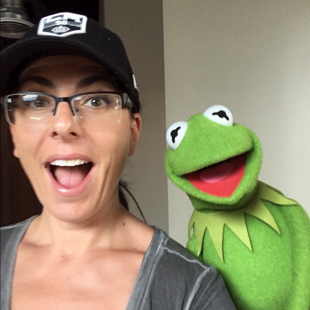 Meet your Posher, Kira