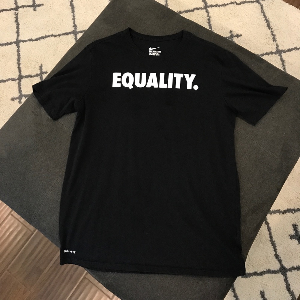 Nike t-shirt