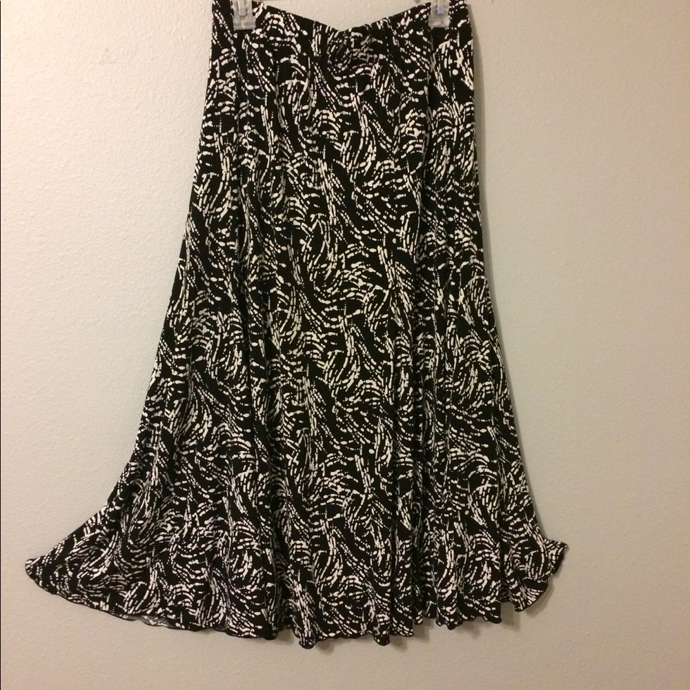 Black and white print long skirt