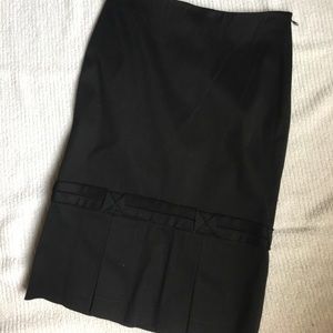 Bebe office work skirt sz 2