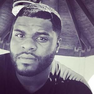 Meet your Posher, Zay