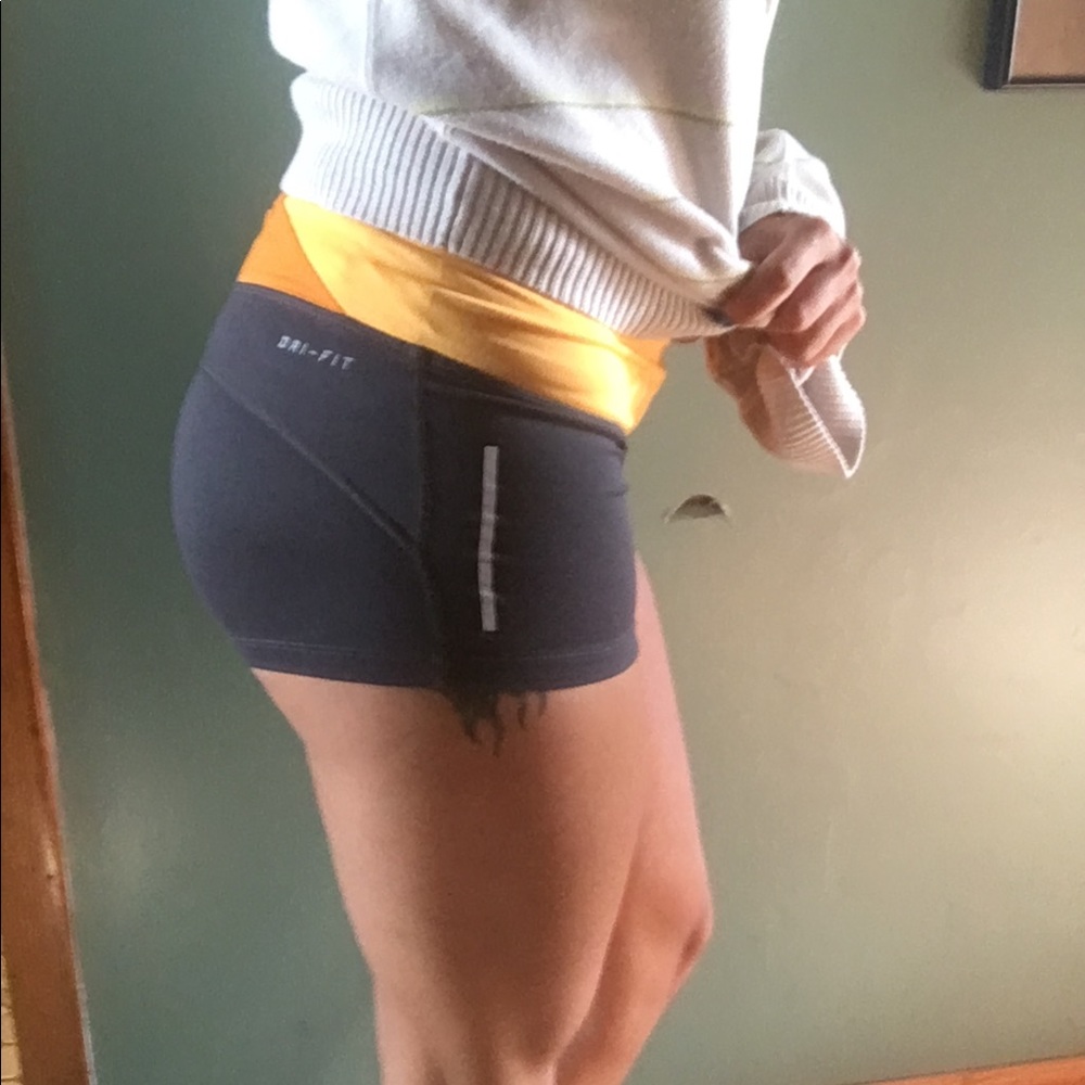 Nike Epic Run shorts