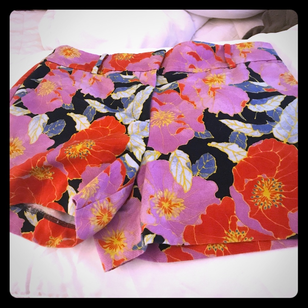 LOFT SHORTS, work twice size four